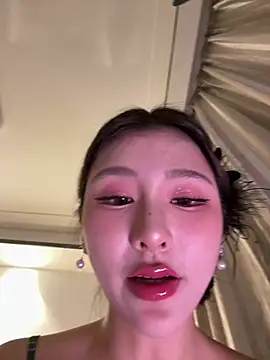 nidekikibabe-2026 (F young) - 禁欲半月回归秀！今晚八点不见不散哦！ 裸足、黑丝、紫丝