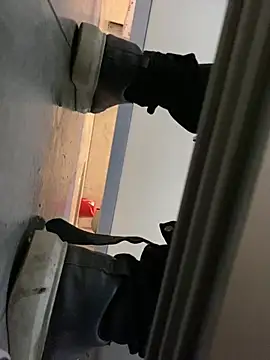ManCrusing webcam