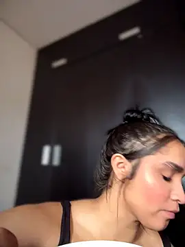 Isabella-Teen