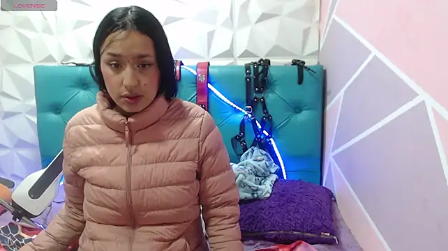 VIOLETA_HIILS