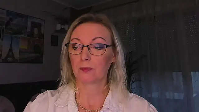 vanessa_chat