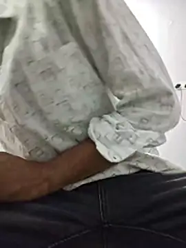 rocky-badboy_cum4me (M young) - 😈❤️‍🔥STRIPTEASE🤑JERK OFF IN STAIRS🪜