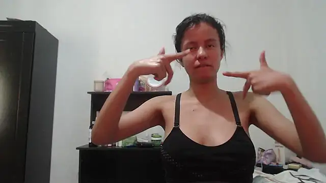 nathaly_jones_