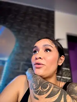 Isabella-Teen