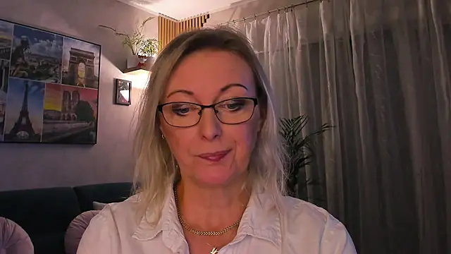 vanessa_chat