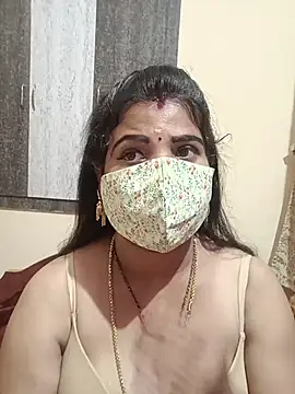 Devi_Tina live cam on StripChat