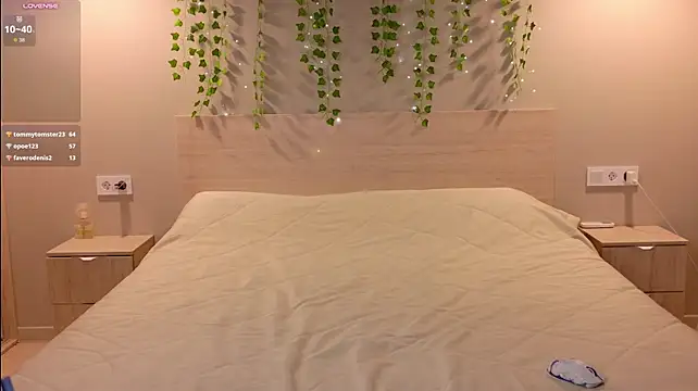 AstraMist live cam on StripChat