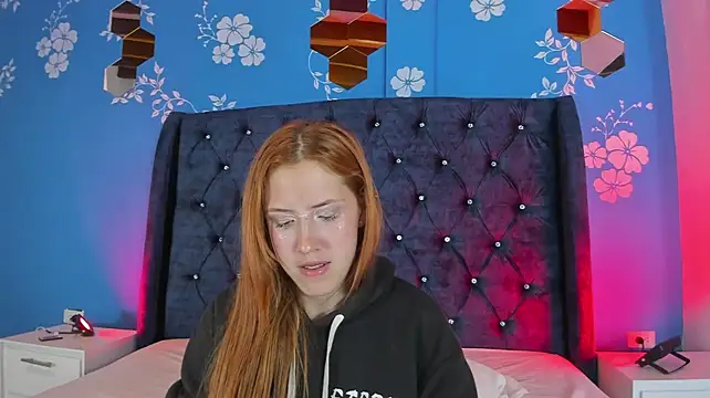 violetsmith1_
