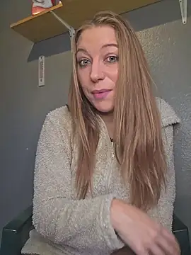 XLisaxx