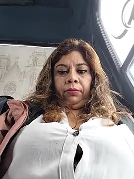 Laura-Hernandez