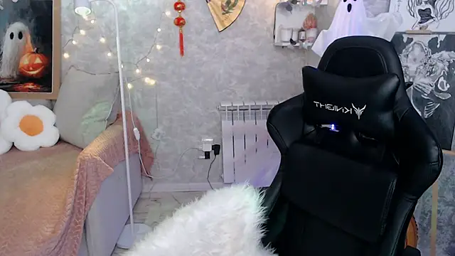 NickyAdamidi live cam on StripChat