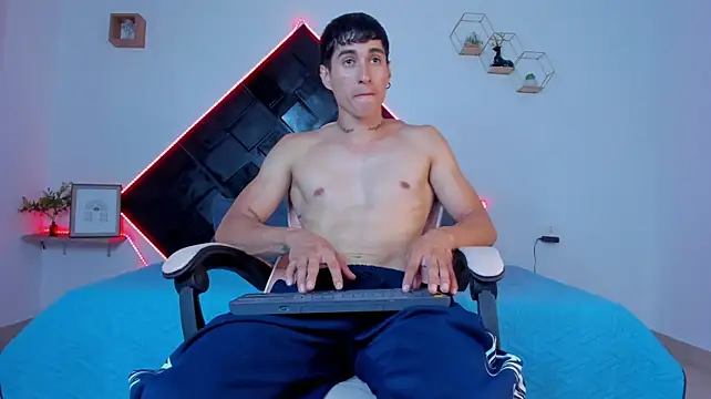 Dark_Valentino_
