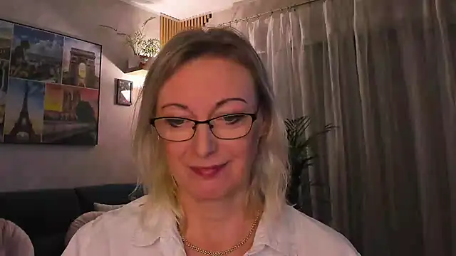 vanessa_chat