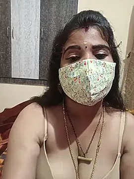 Devi_Tina webcam