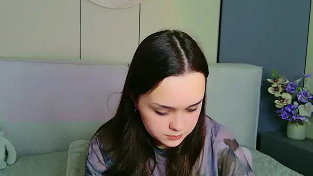 LivRous live cam on StripChat