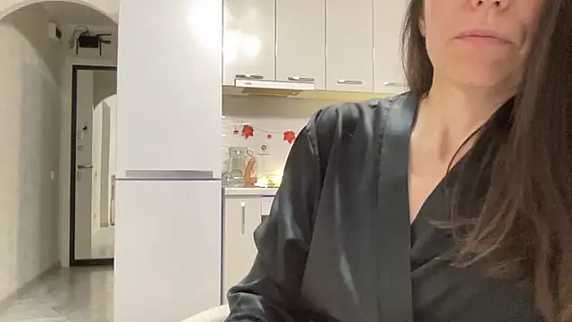 HotyWinter live cam on StripChat