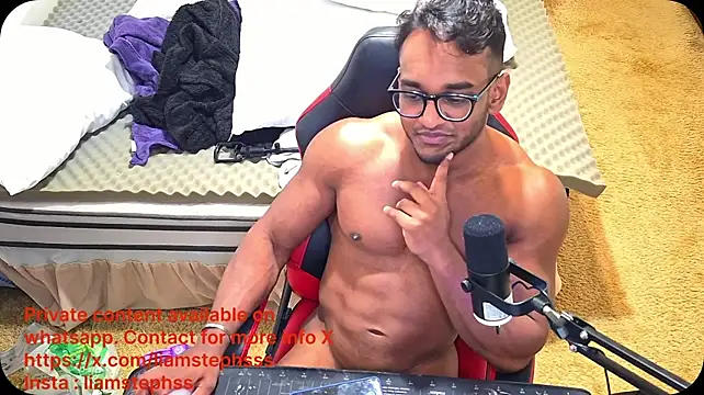 Theothermofo1 live sex cam