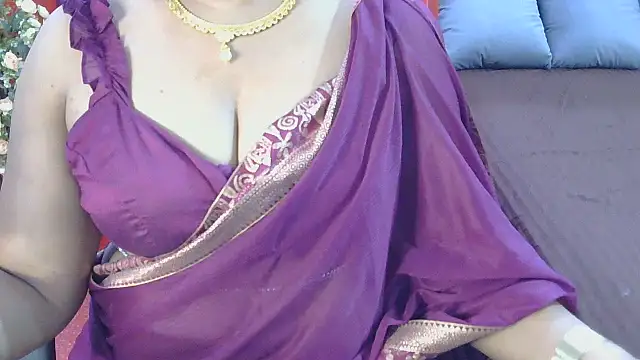 Mallu_Manisha