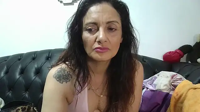 dulcefanny live cam on StripChat