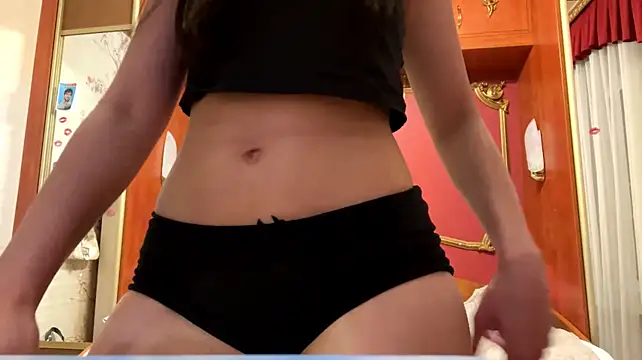 LauraMystiq