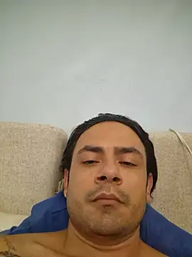 Latinoamericanobr live cam on StripChat