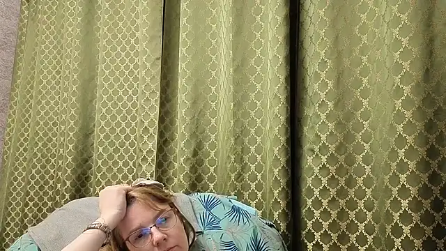 Miss_SandraX live cam on StripChat