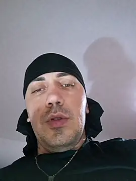 DanteERayy live cam on StripChat