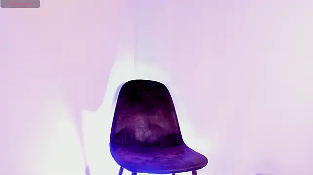 MiiaaVelvett__