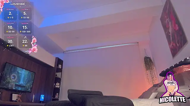 nicolette_tay