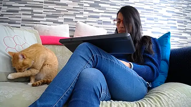 VioletaGomez_Co webcam