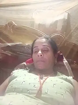 Komalrani2 live cam on StripChat