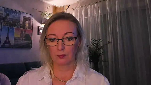 vanessa_chat