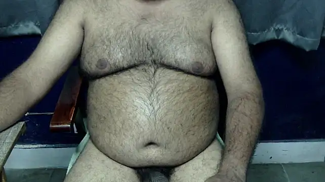 hairysubcub_70 live cam on StripChat