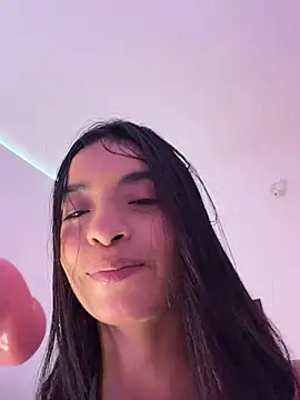 Annacherry_77