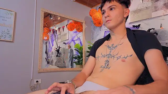 Axel_Ryder live cam on StripChat