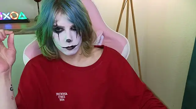 lazy_jester live cam on StripChat