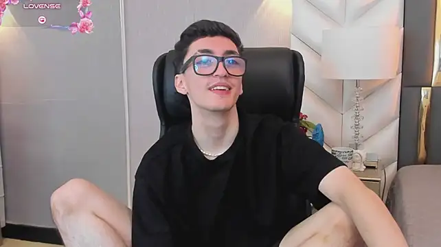 GaelDuke live sex cam