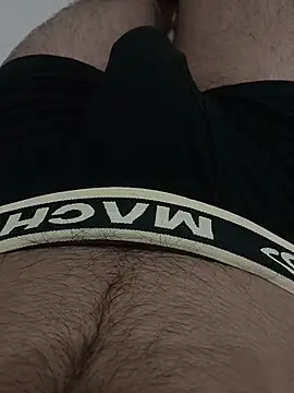 rocky-badboy_cum4me (M young) - ❤️🥵STRIP NAKED🤑🍆 JERKING OFF 💦👀