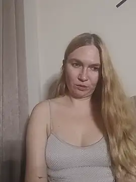 KisaVixen live cam on StripChat