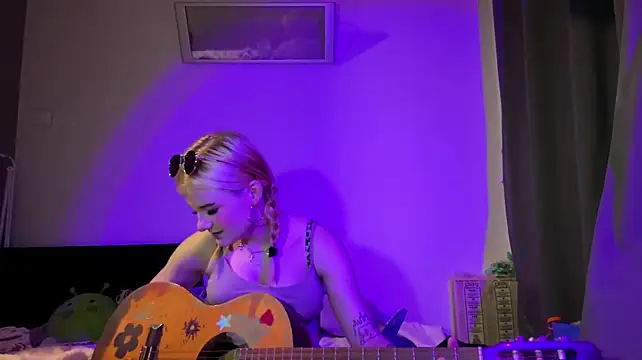 LorineFavaro