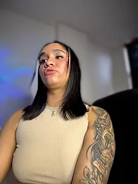 Isabella-Teen