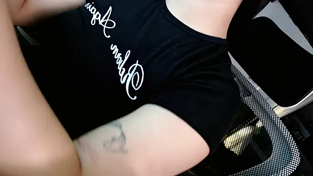 Vivorey_Leighn