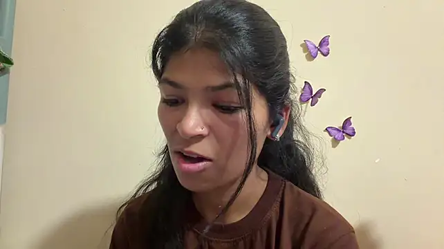 NgaMuszar live cam on StripChat