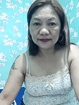cutiepetite live cam on StripChat