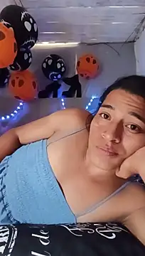 alexiaross96 live cam on StripChat