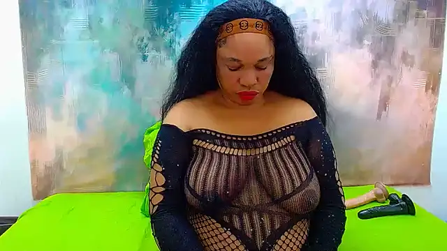 LuxeBBWxx2 live cam on StripChat