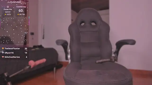 Emmily_Savage