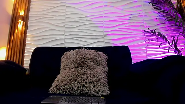 Pavo_tv live cam on StripChat