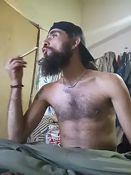 Hairy_mannn2 live cam on StripChat