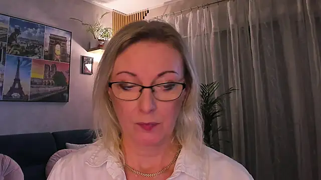 vanessa_chat